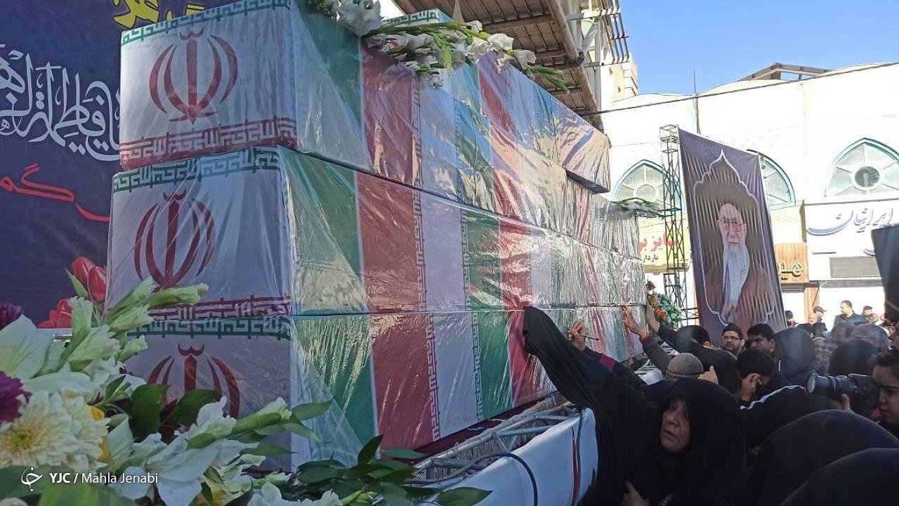 تشییع شهدا در کرمان تشییع شهدا در کرمان