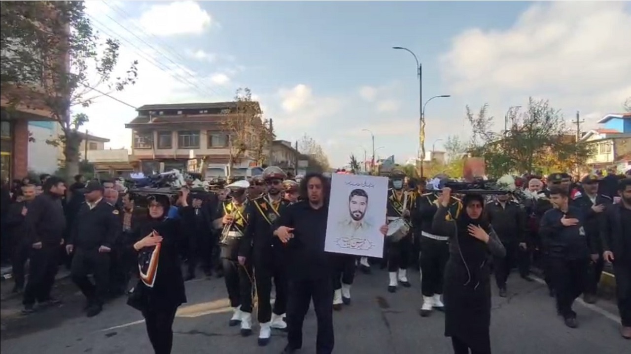 تشییع پیکر مطهر شهید حسن بابانیا در املش + فیلم و تصاویر