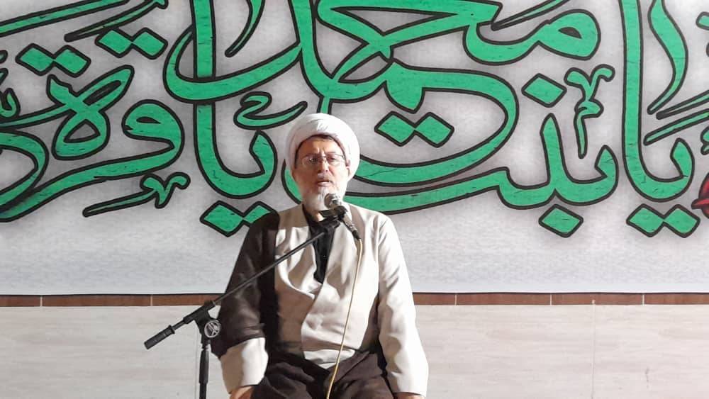 مراسم سخنرانی در تولم شهر