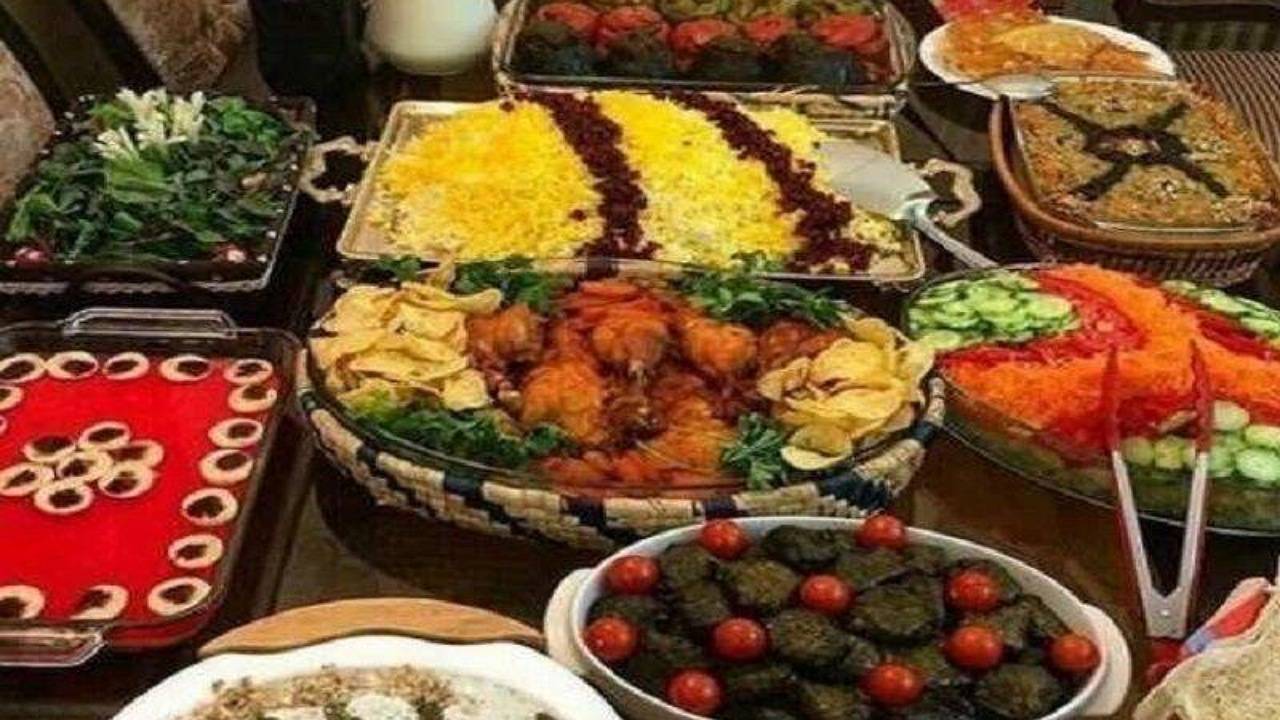 برگزاری جشنواره قورمه و غذا‌های محلی در دهجِ شهربابک