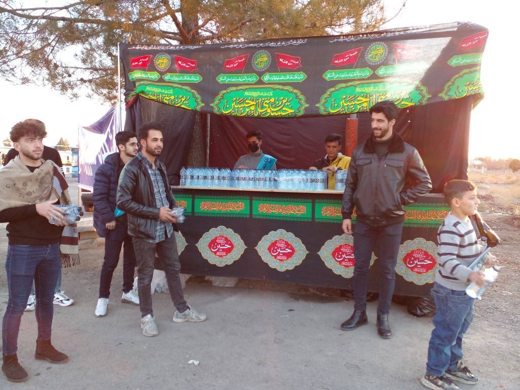 برپایی ایستگاه صلواتی برپایی ایستگاه صلواتی