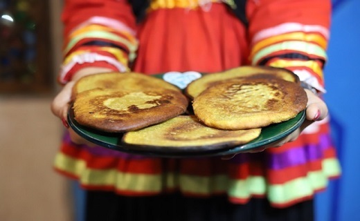 کاکا شیرینی محلی گیلانیان