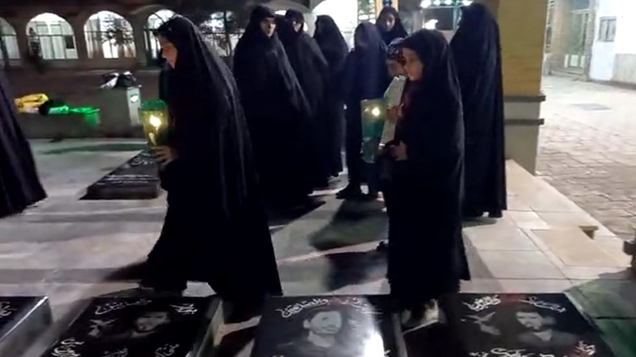 فیلمی از مراسم شام غریبان ام ابیها در امامزادگان هادی و حضرت زینب خاتون (س)