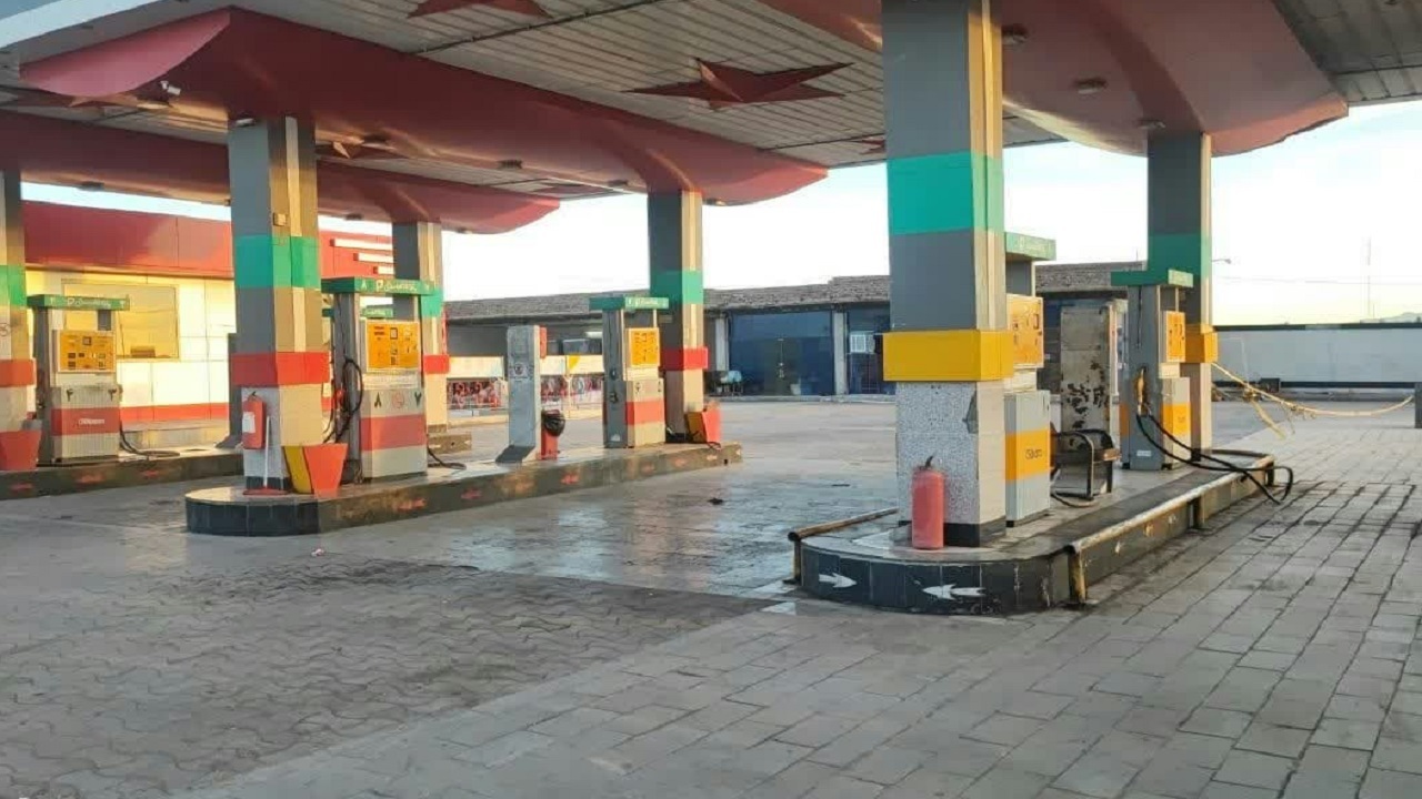پلمب جایگاه سوخت در نهبندان به دلیل قاچاق سازمان یافته