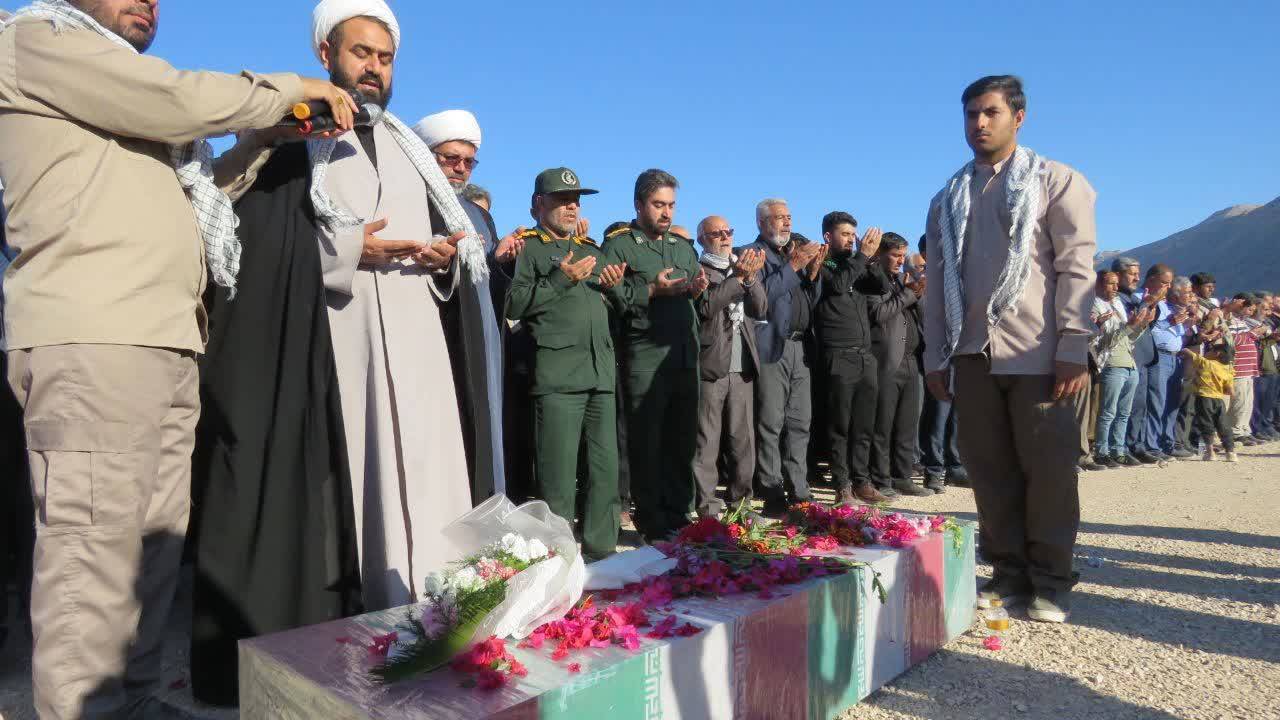 مراسم تشییع شهید گمنام