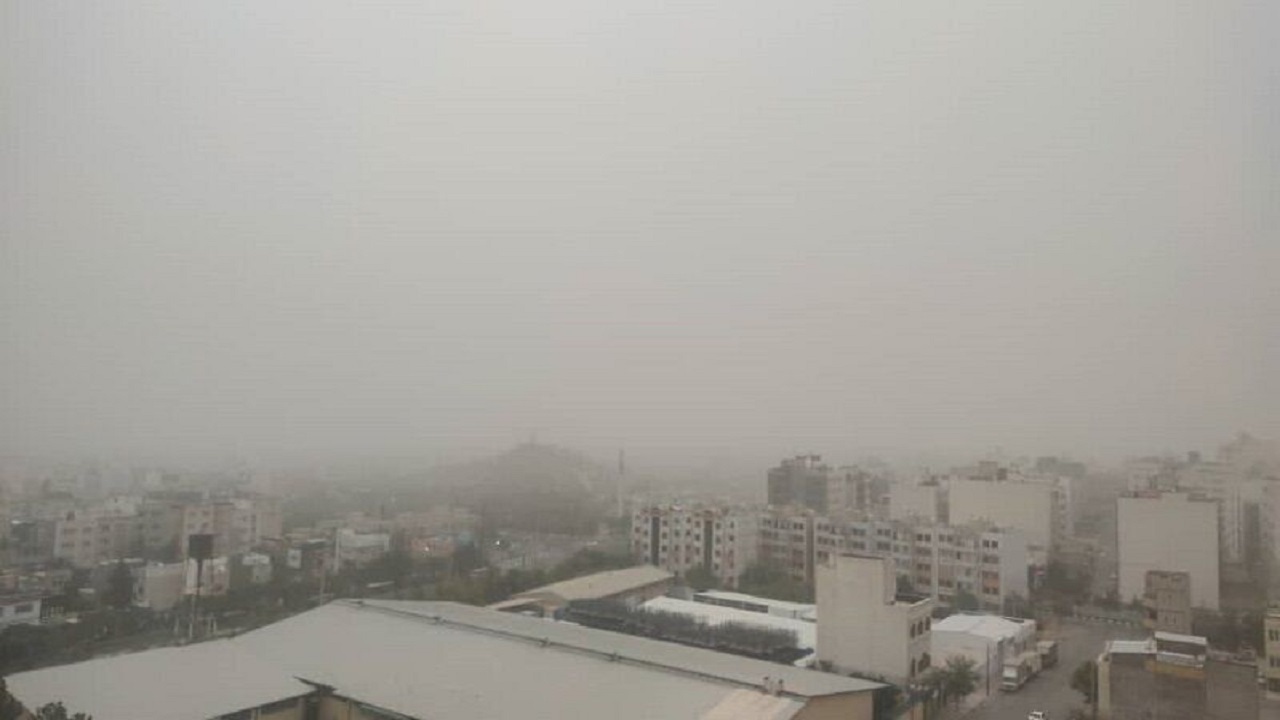 نواحی شهری و صنعتی استان زنجان با آلاینده های جوی مواجه می‌شود