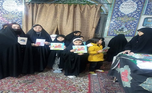 کودکان در مراسم سوگواری شهادت حضرت قاطمه زهرا(س)