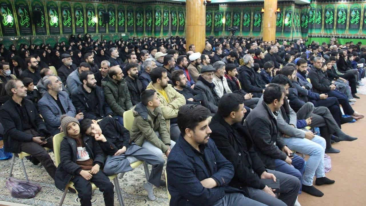 مراسم سوگواری شهادت حضرت زهرا (س) در دار القرآن شهرستان خمینی شهر