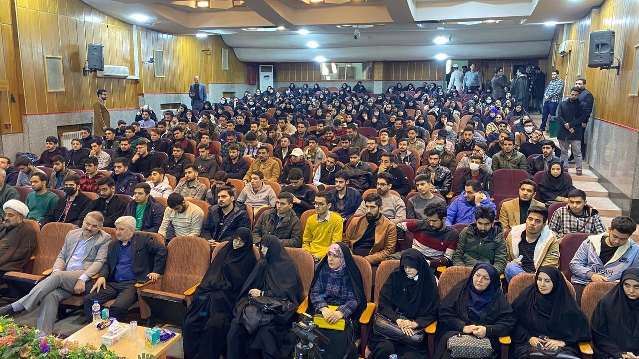همایش وحدت حوزه و دانشگاه برگزار شد