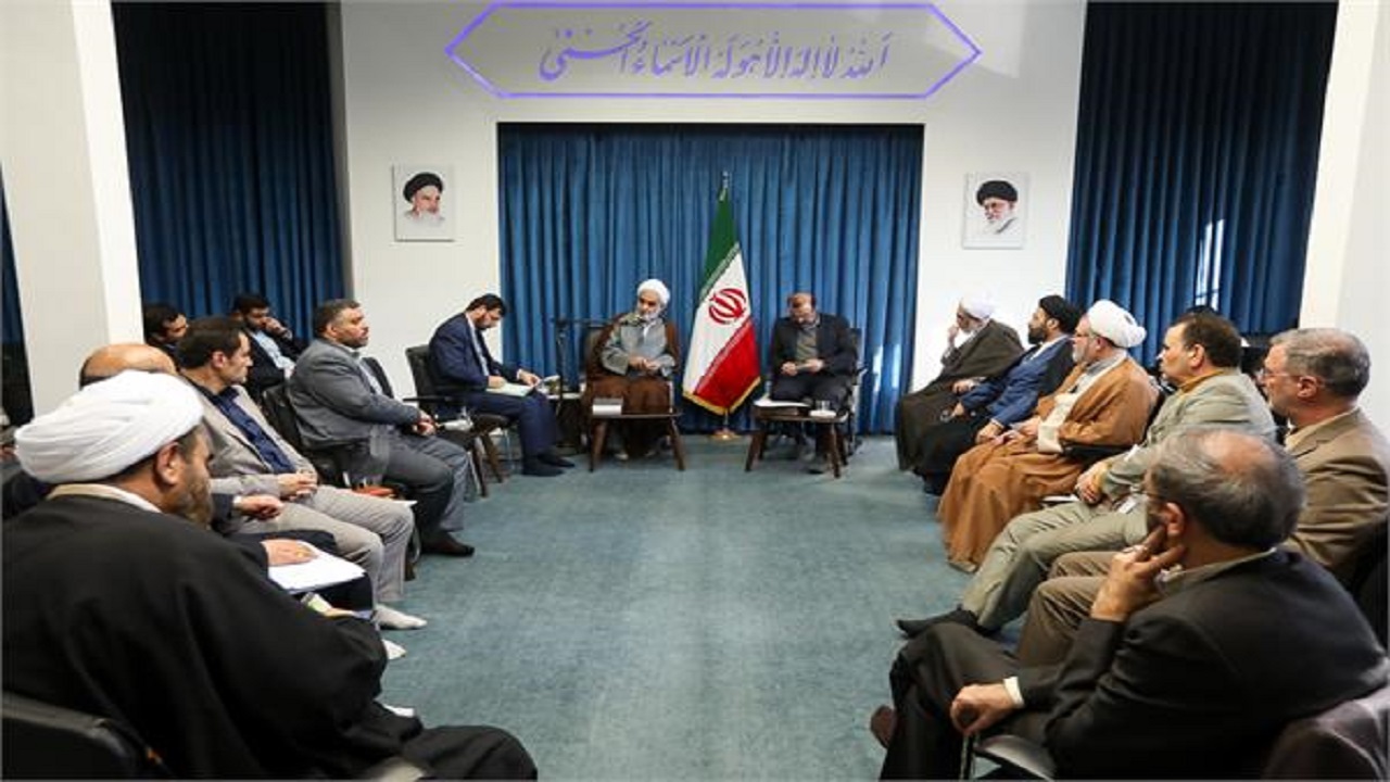 مساجد باید محور حل مشکلات اهالی مسجد و غیر مسجدی‌ها قرار گیرند