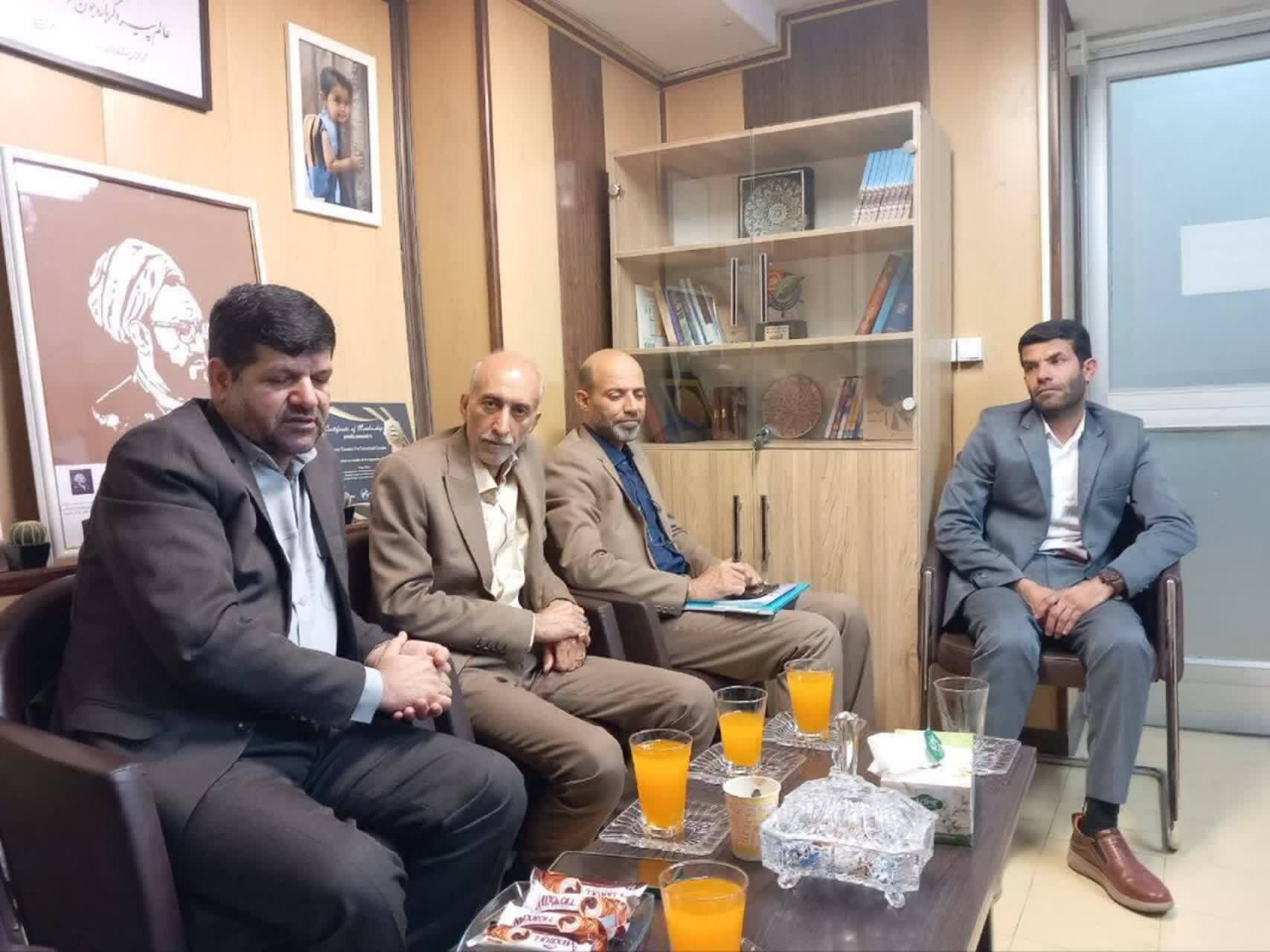 جشنواره ملی شعر عصای سفید برگزار می‌شود