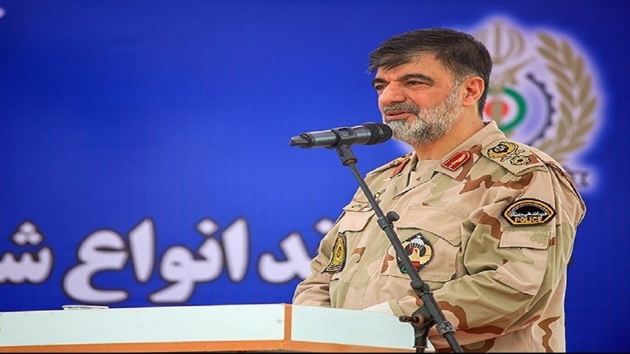 از مزدوران وطن‌فروش انتقام سختی خواهیم گرفت/ پاکستان در حراست از مرز جدیت بیشتری داشته باشد