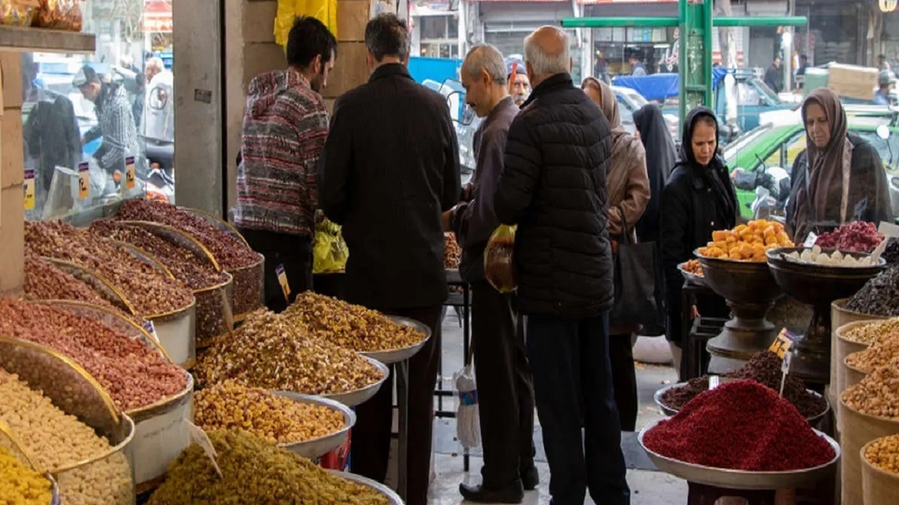 نظارت سازمان استاندارد بر کم‌فروشی مراکز تولید و عرضه در شب یلدا