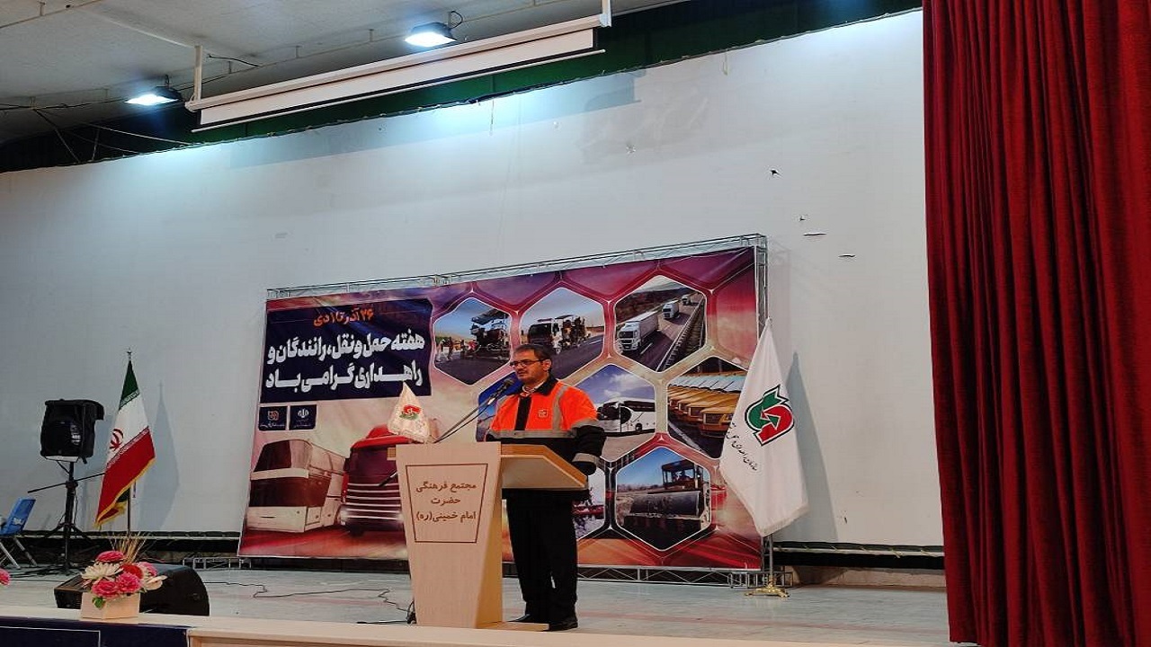تکمیل کریدور شمال غرب مهمترین مطالبه از دولتمردان کشور است