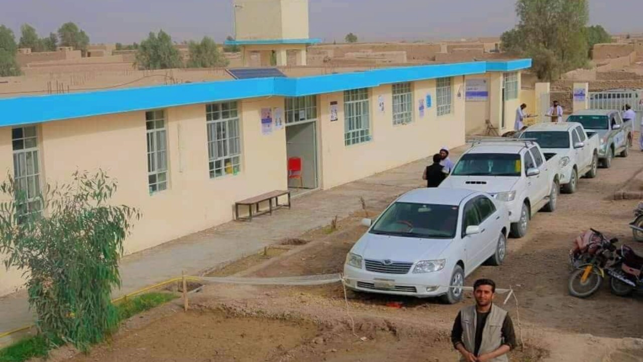 ساخت مراکز صحی در هلند و قندهار
