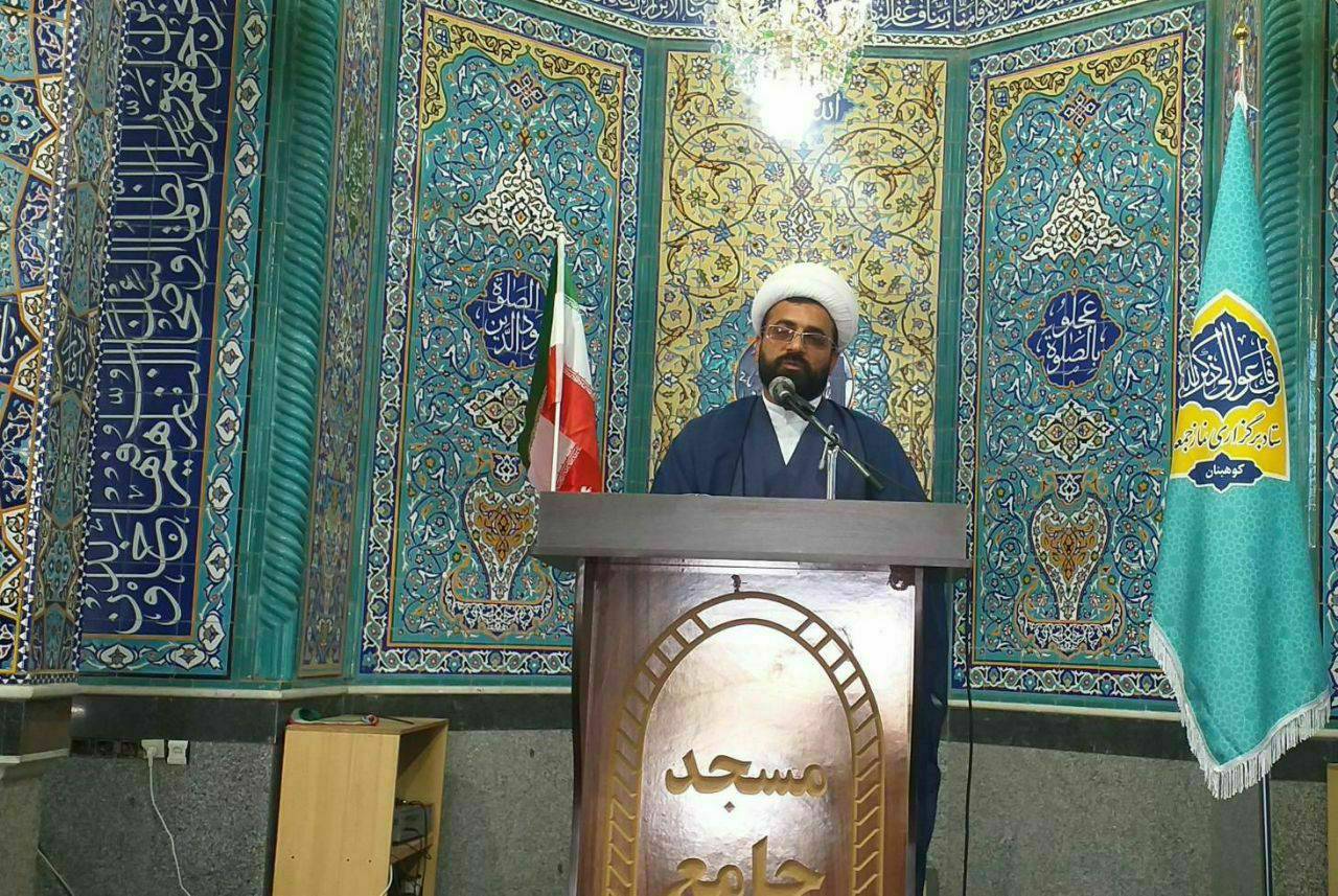 دهه فاطمیه را با شکوه و عاشورایی برگزار کنیم