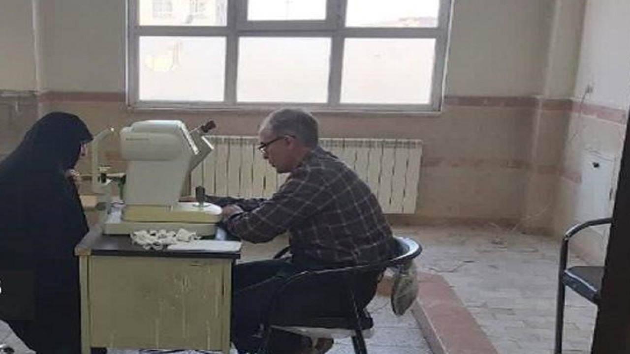 خدمت رسانی بسیج جامعه پزشکی قم به اهالی منطقه پردیسان
