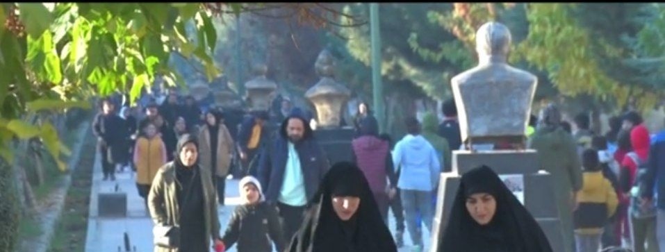 برگزاری همایش پیاده روی در کمالشهر