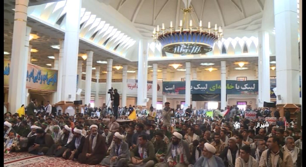 رزمایش اقتدار بسیجیان در حرم مطهر شاهچراغ (ع) برگزار شد