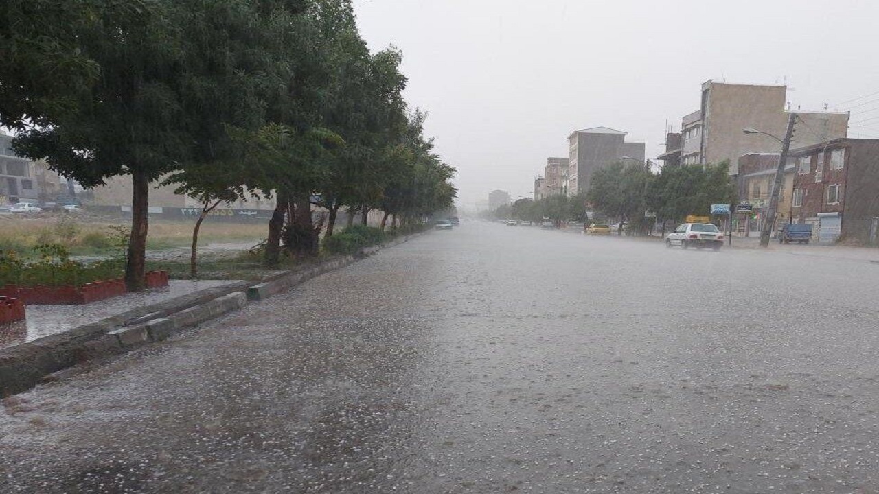 تندبادهای شدید لحظه‌ای و بارش تگرگ در انتظار سیستان و بلوچستان