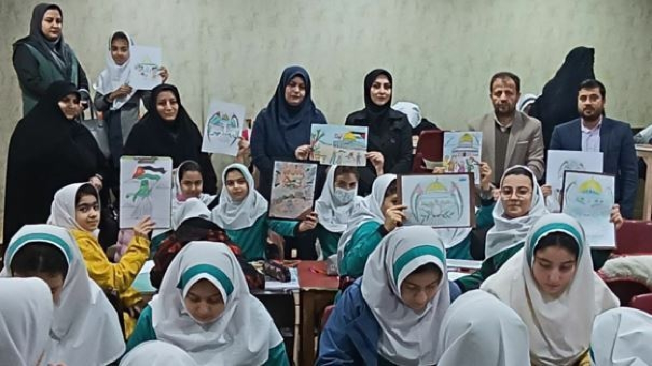 مسابقه نقاشی دانش آموزان صومعه سرایی برای همدردی با کودکان فلسطین