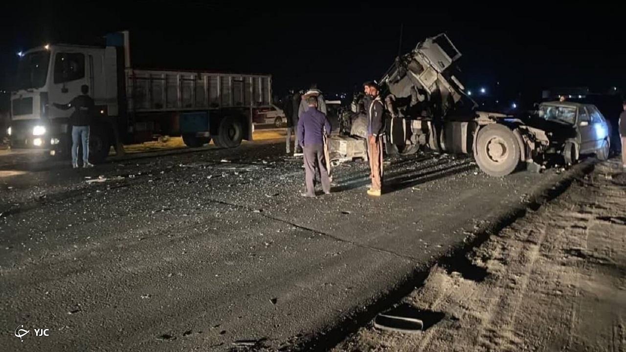 مصدوم شدن ۹ نفر در تصادف سه خودرو در محور بوکان- میاندوآب