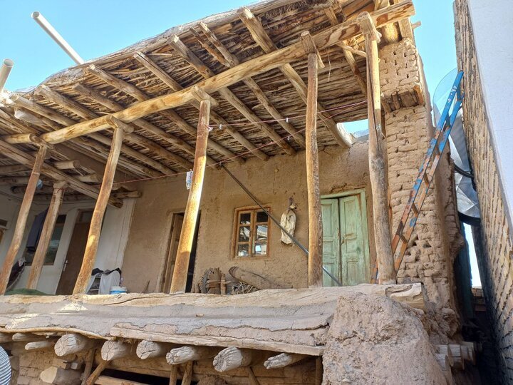نمایی از یک خانه روستایی