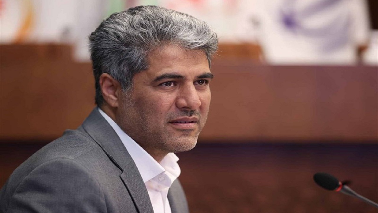 سفر پنهانی رئیس فدراسیون شمشیربازی به مصر