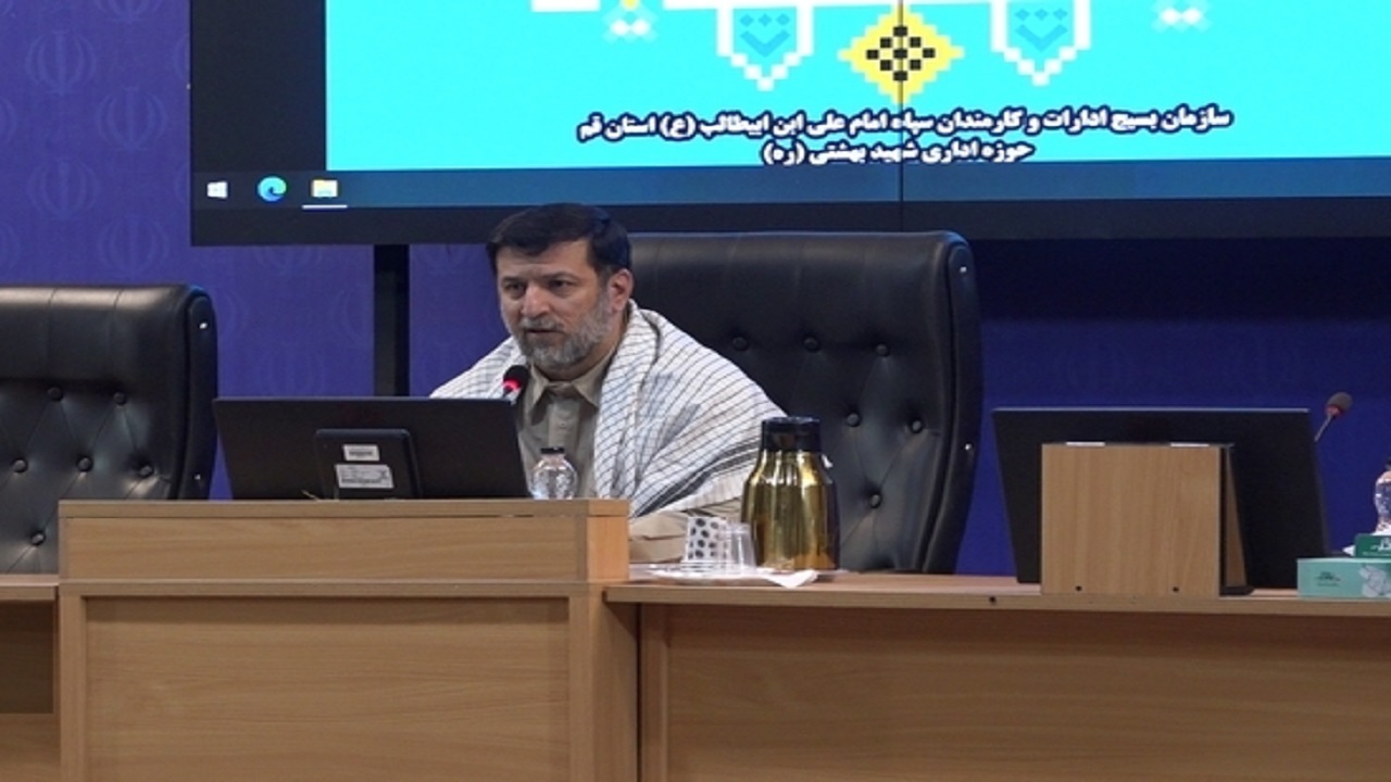 مدیران کاهل در زمین دشمن بازی می کنند