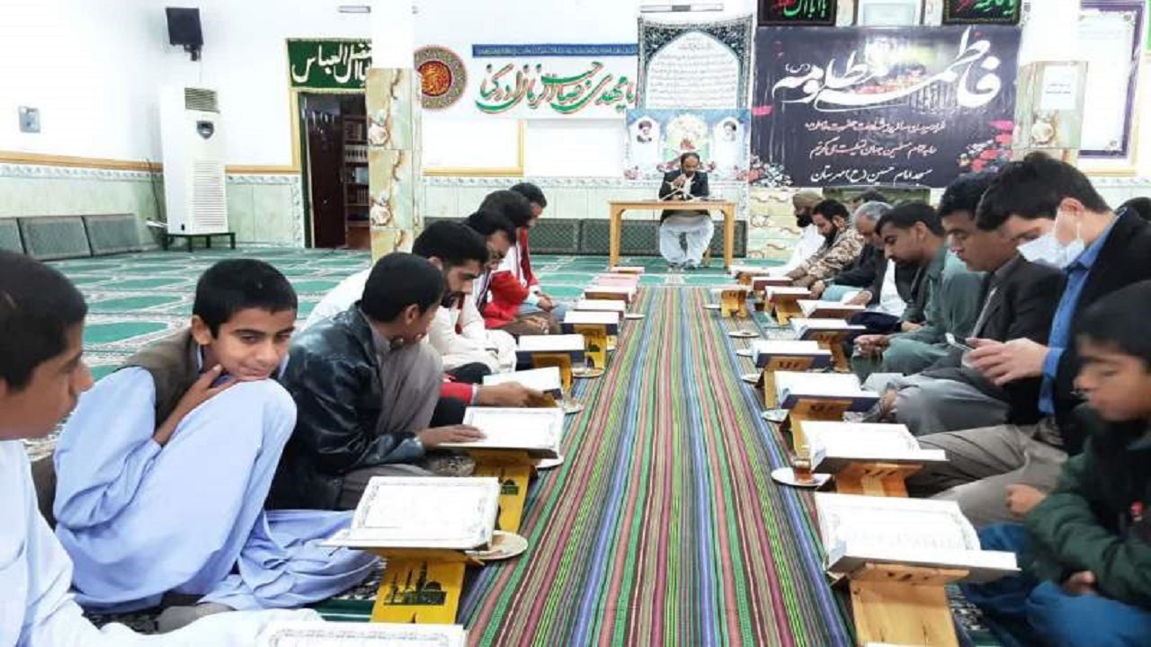 محفل انس با قران در مهرستان برگزار شد