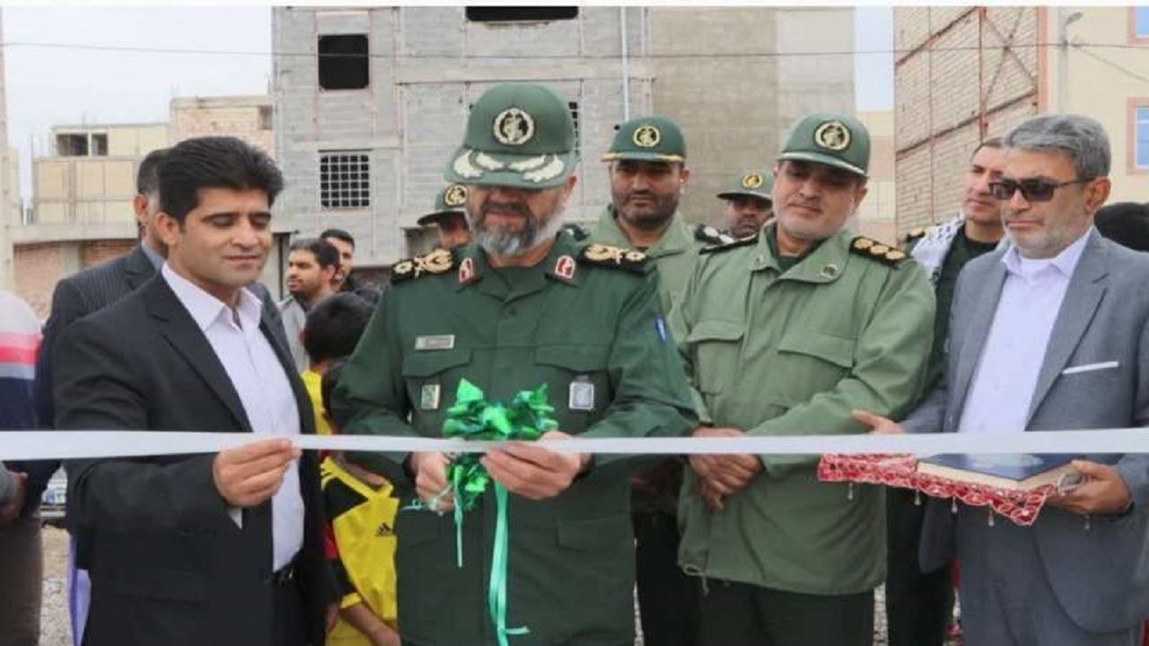 پروژه زمین چمن مصنوعی مینی‌فوتبال در زاهدان افتتاح شد