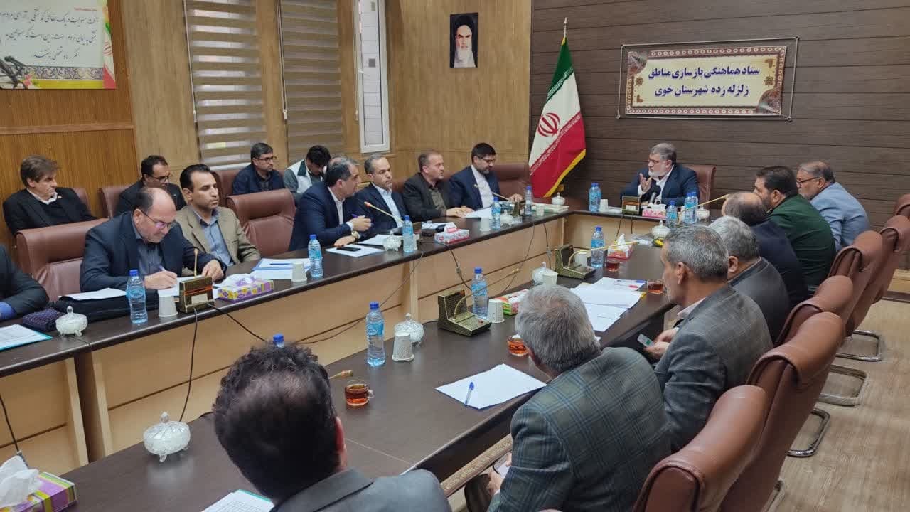 جشن پایان بازسازی مناطق زلزله‌زده خوی