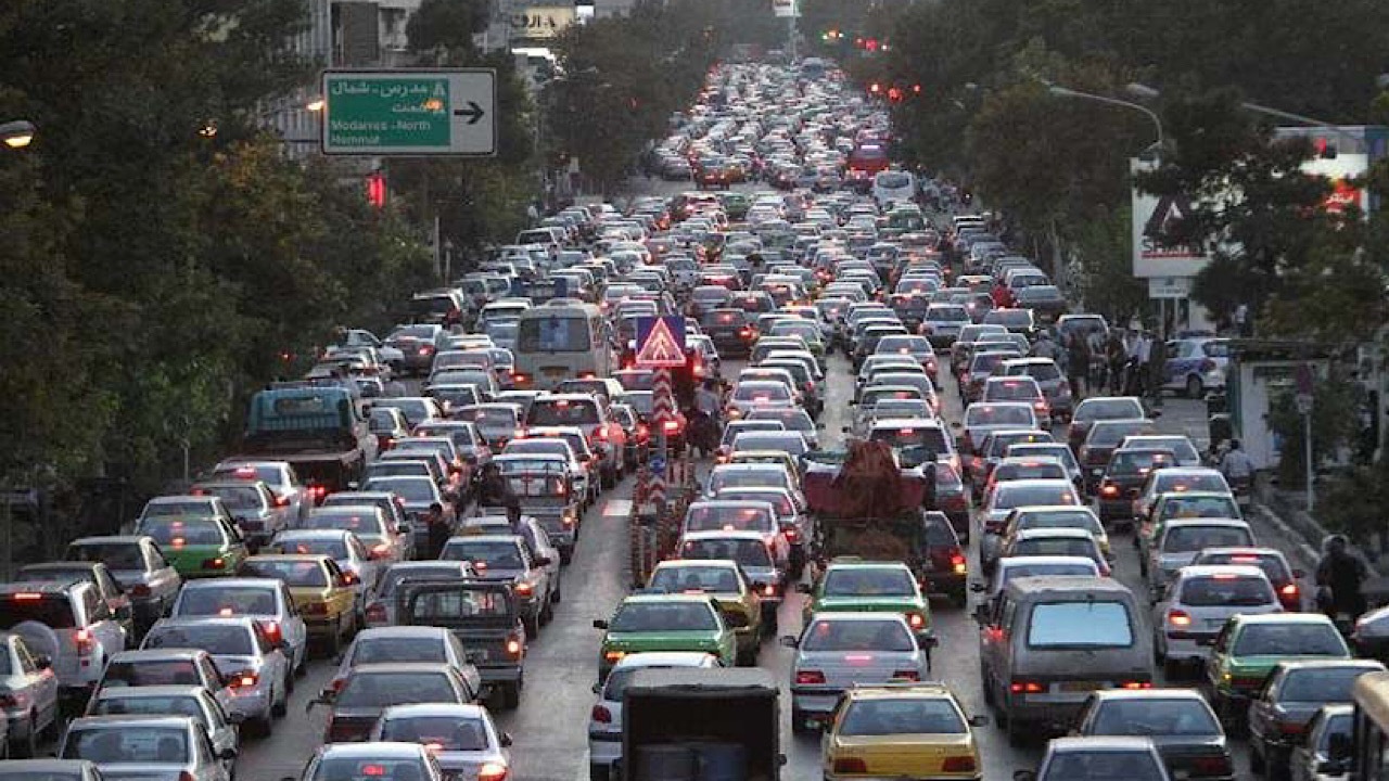 ترافيک سنگين در بزرگراه‌های چمران و يادگار امام (ره)