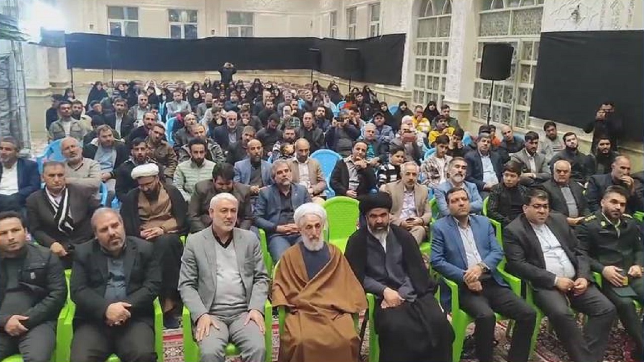 آیین تجلیل از ذاکران اهل بیت در آستان مقدس امامزاده باقر (ع) بهارستان + فیلم