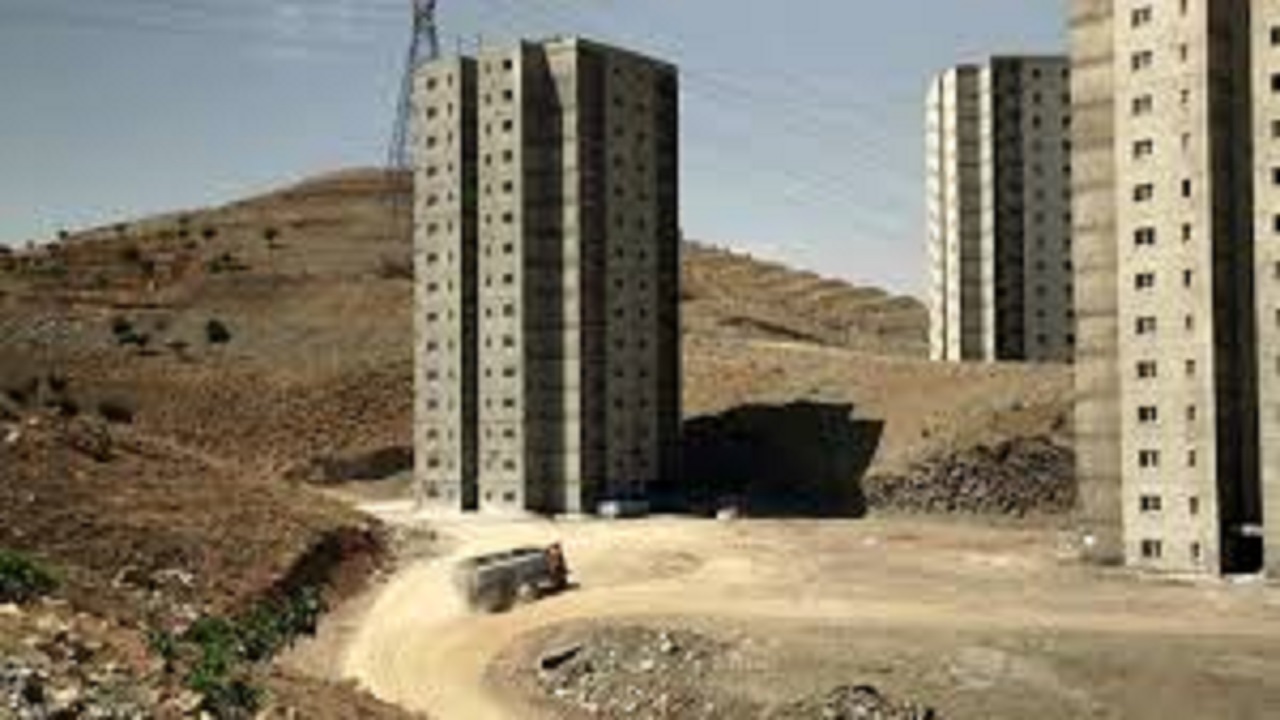 اقدامات لازم برای شناسایی زمین در بستان آباد انجام شده است