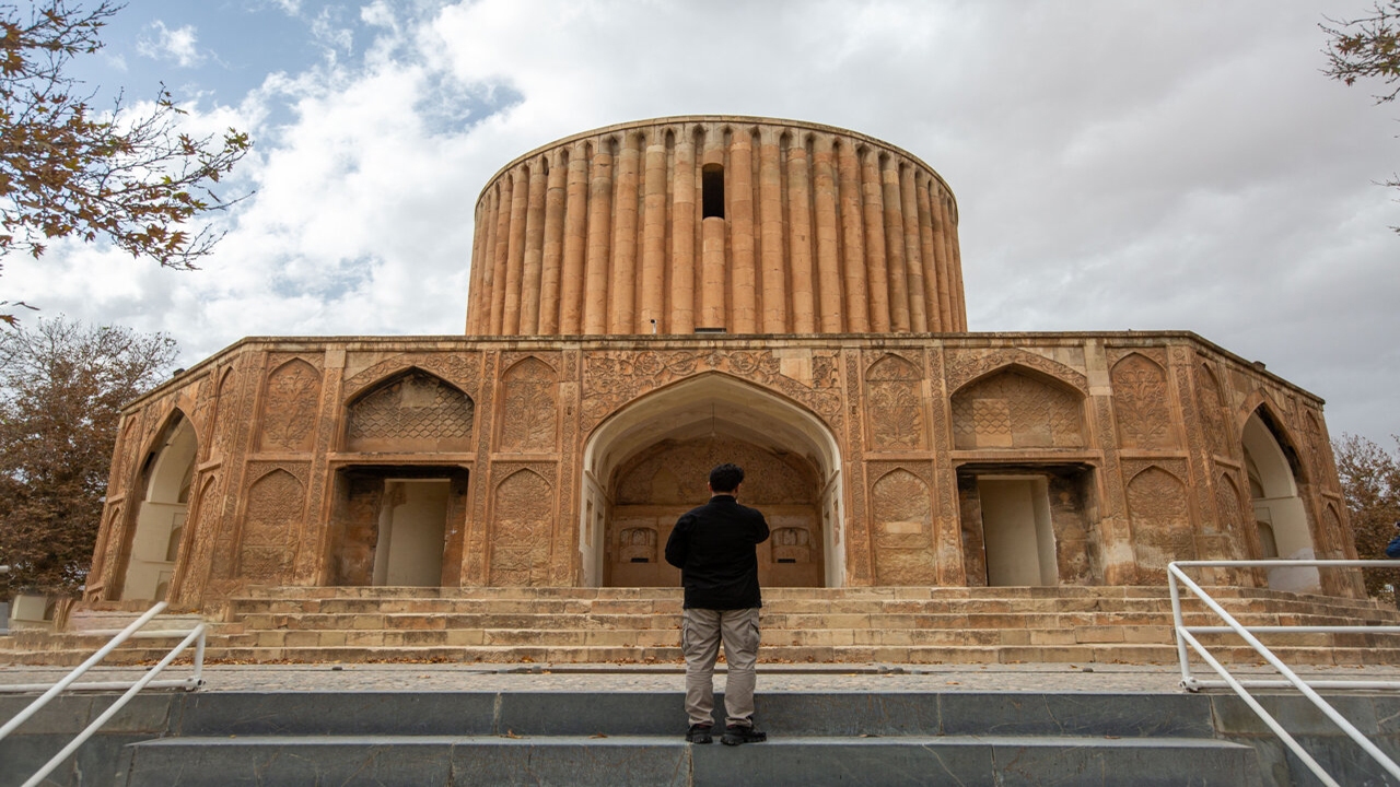 اسناد دیگر به شفافی فیلم نمی‌توانند شهادت دهند