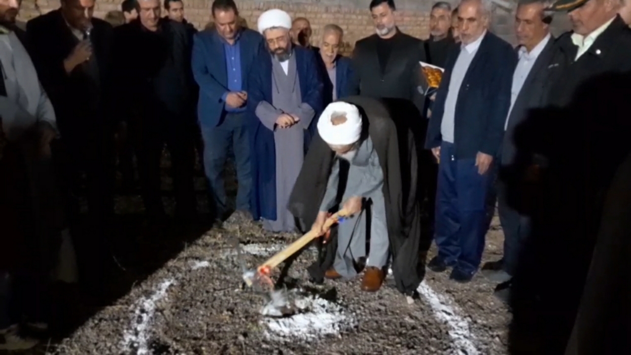 آغاز ساخت درمانگاه خیریه در شهر سگزآباد