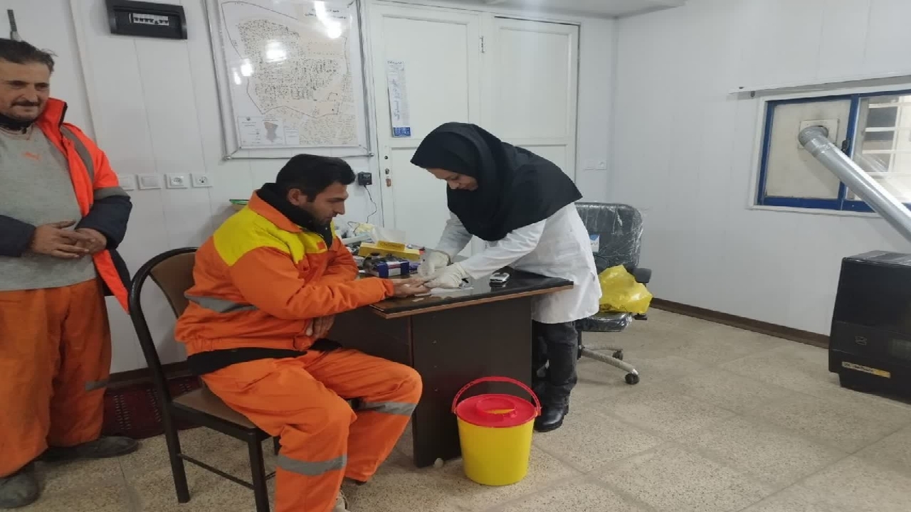ارائه خدمات خطر سنجی بیماری‌های قلبی و عروقی به پاکبانان قزوینی