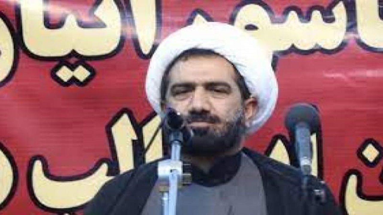 بسیج مردم جامعه را به سمت رشد معنوی حرکت می‌دهد