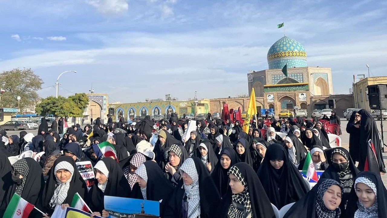 اجتماع بزرگ مادران و دختران قزوینی