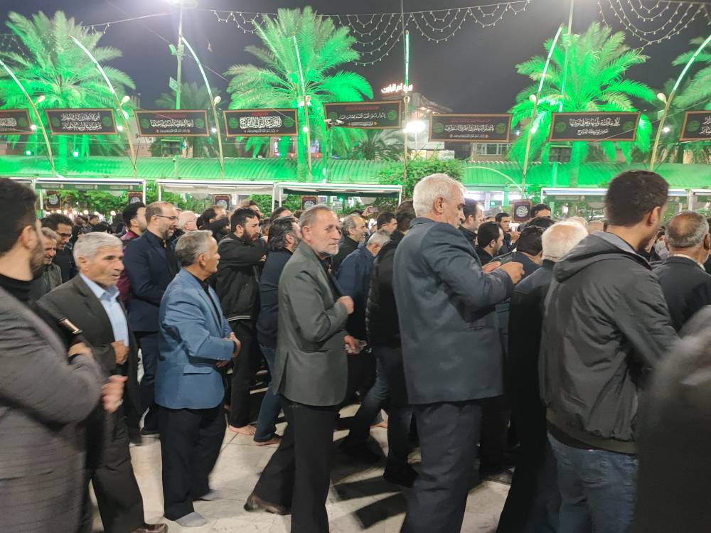 دسته عزاداری در بین الحرمین