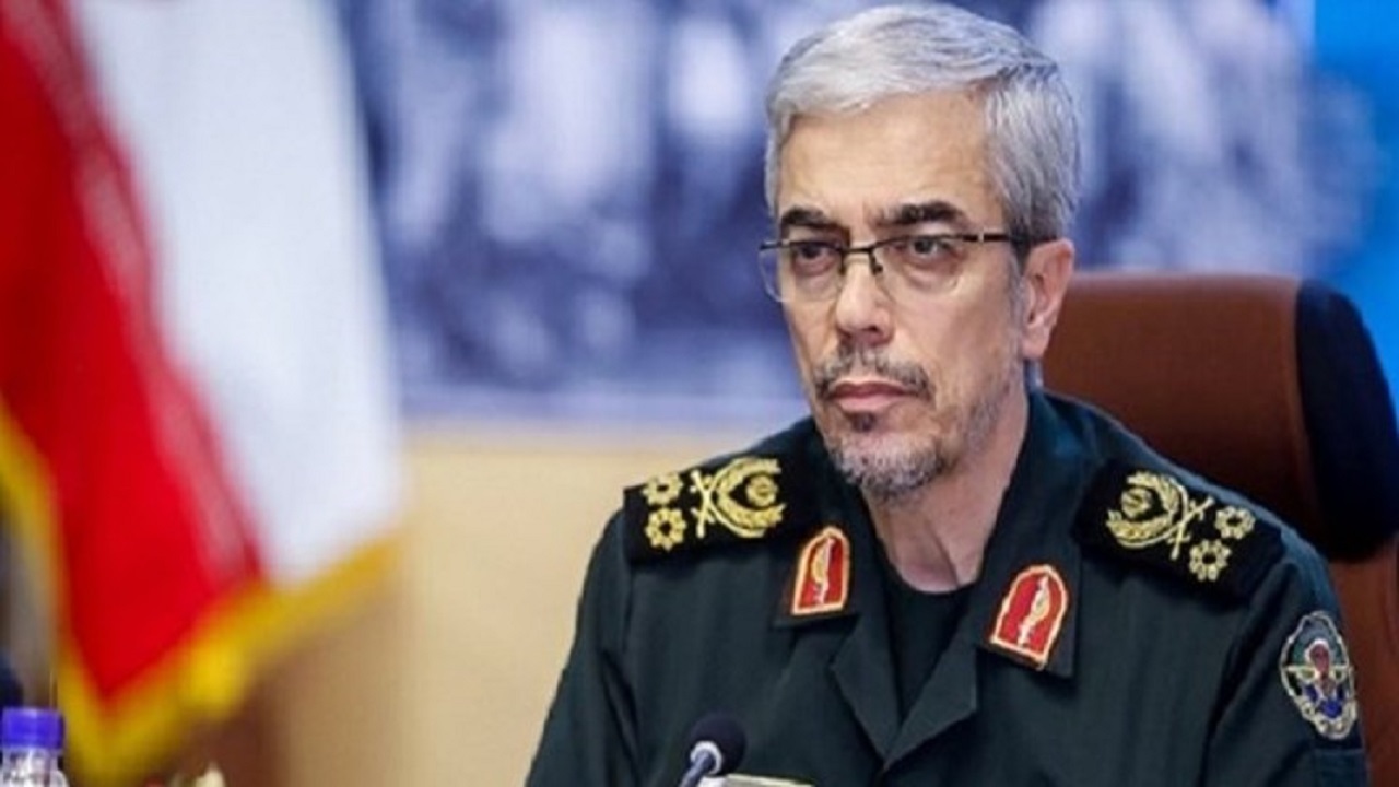 ناوشکن دیلمان نماد توان دریایی کشور است