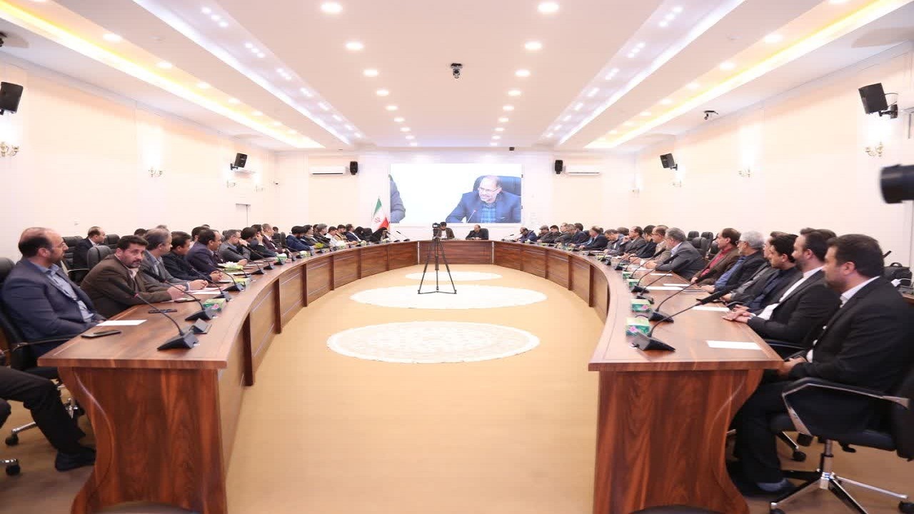 نشست هم اندیشی اعضای شورای اسلامی شهر یزد با مدیران شهرداری