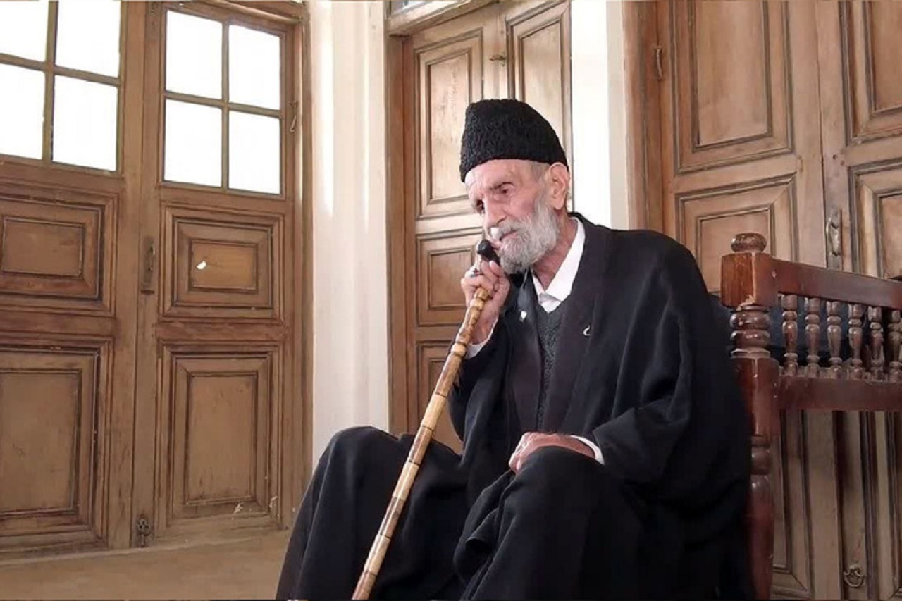 تشییع و خاکسپاری پیکر پیر غلام امام حسین (ع) درخوانسار