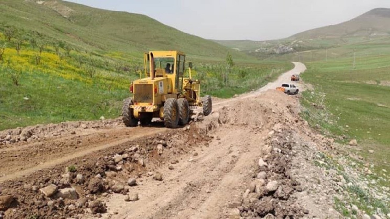 آسفالت راه های روستایی بالای ۲۰ خانوار کرمانشاه