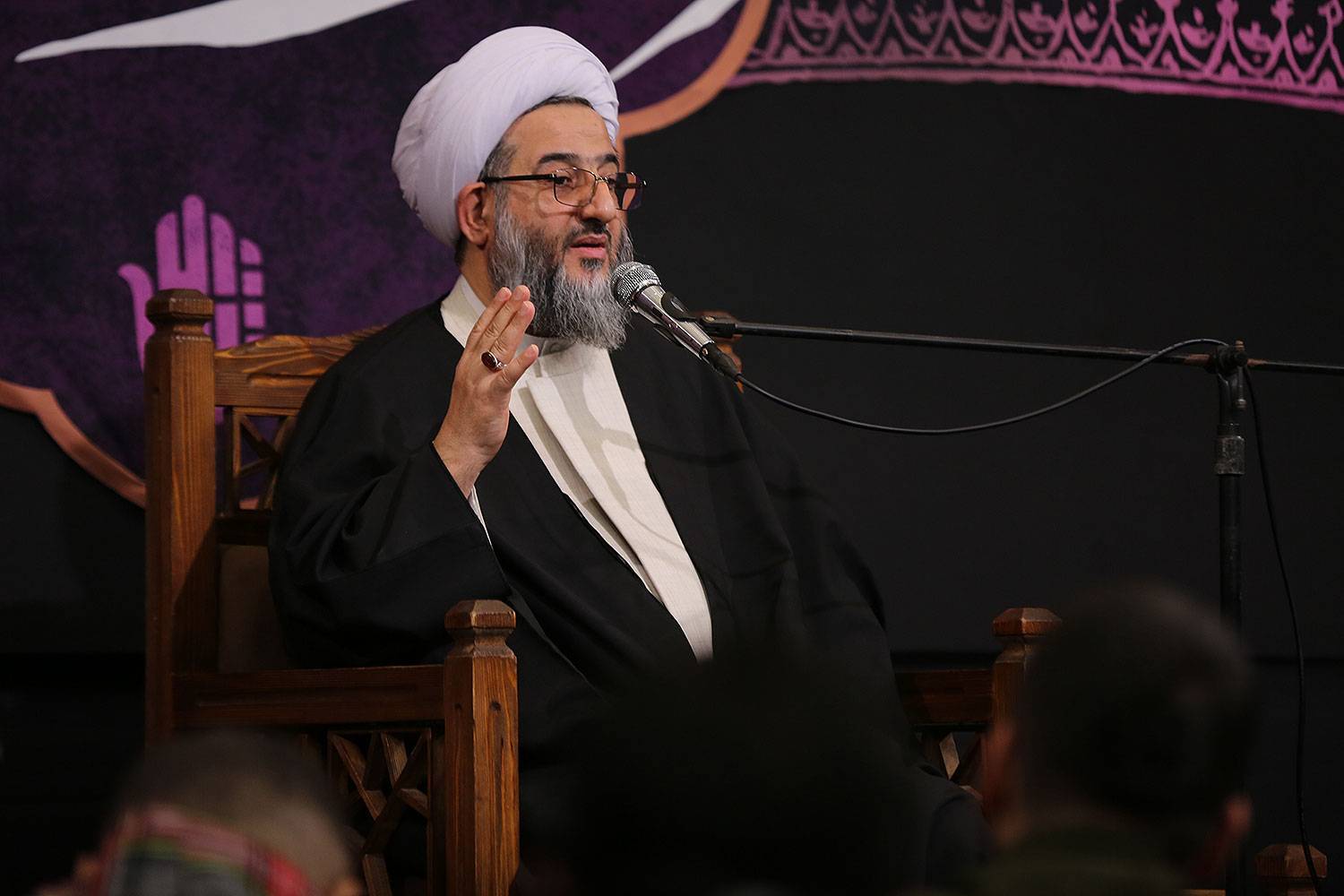 مراسم سخنرانی به مناسبت ایام فاطمیه