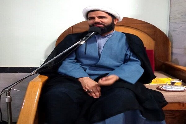 در هیئت با حوصله و اقناع به شبهات پاسخ دهید