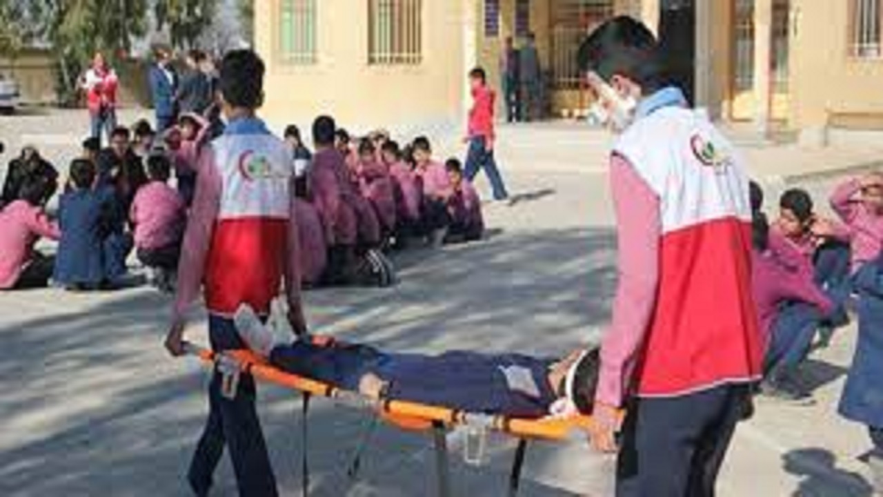 برگزاری بیست و پنجمین  مانور زلزله در مدارس استان