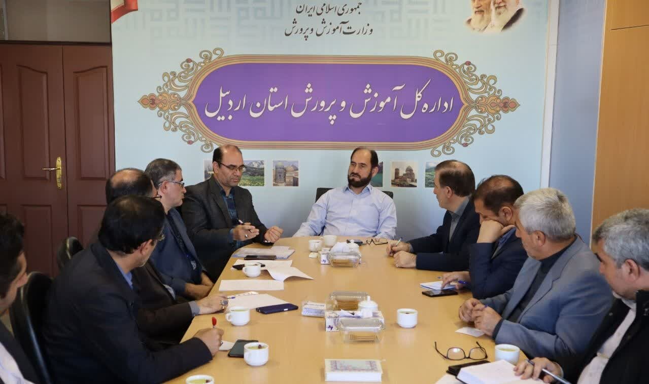 بهره مندی ۱۱۲ هزار دانش آموز ابتدایی از شیر رایگان در اردبیل