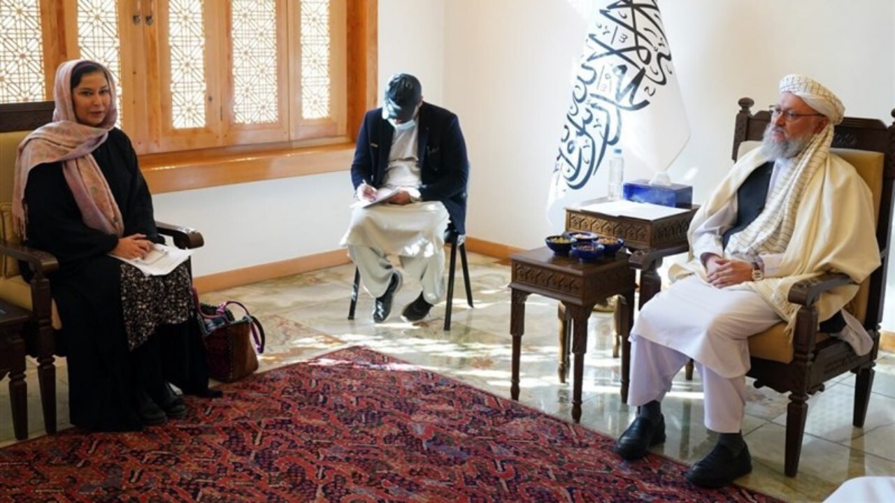 اخراج پناهجویان افغانستانی محور گفتگوهای حنفی با نماینده اتحادیه اروپا